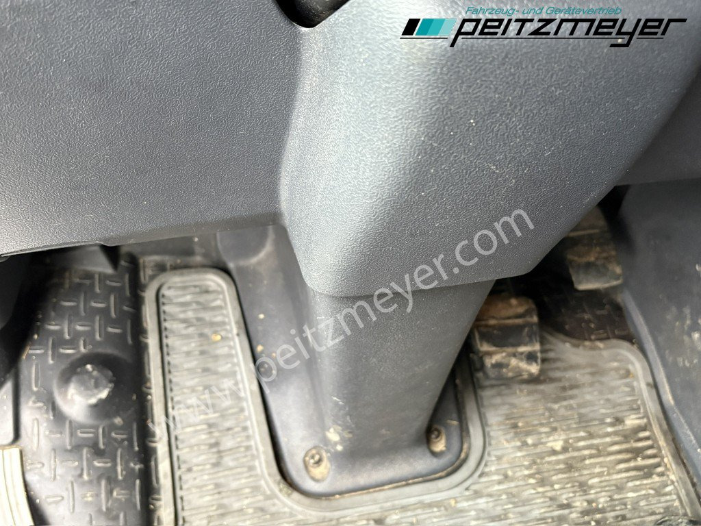 Camião transporte de gado Scania G 450 6x2, Kaba 3-Stock, Hubdach Lenk + Lift,: foto 15 Camião transporte de gado Scania G 450 6x2, Kaba 3-Stock, Hubdach Lenk + Lift,: foto 15