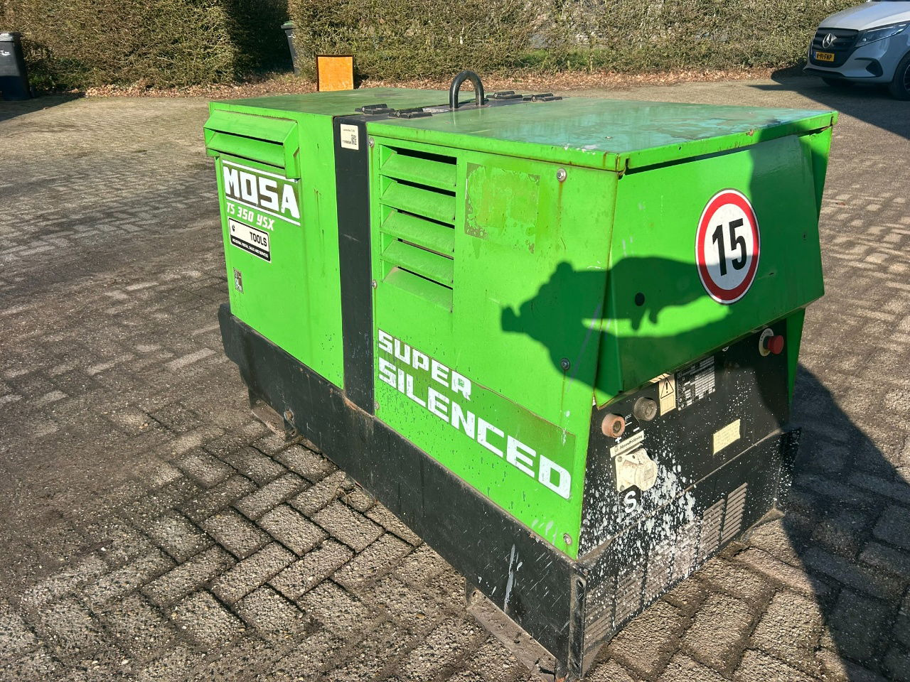 Boxer Mosa 12 kva Te huur Mosa aggregaat TS 350 X 12 kva - Gerador elétrico: foto 2 Boxer Mosa 12 kva Te huur Mosa aggregaat TS 350 X 12 kva - Gerador elétrico: foto 2