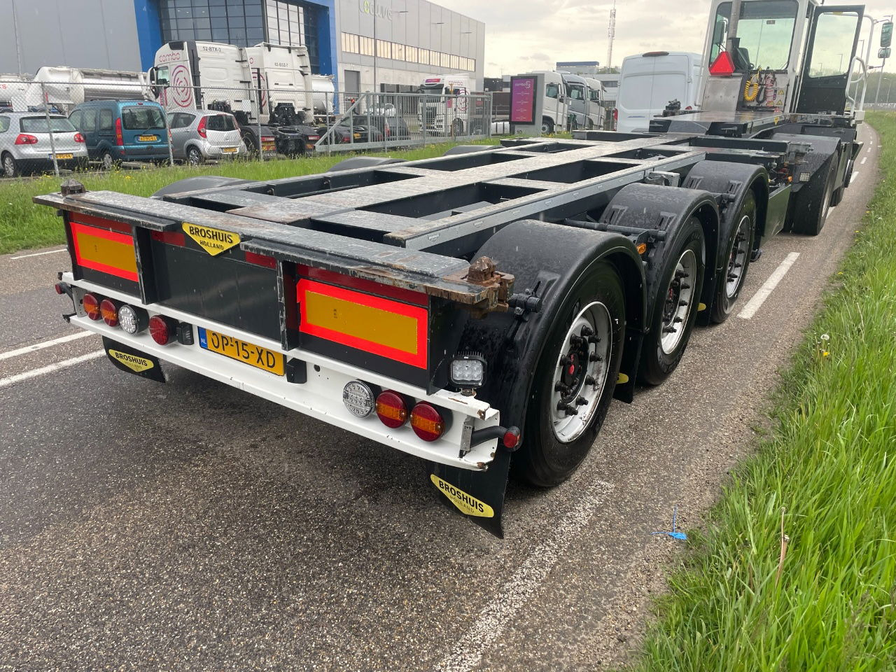 Broshuis Mfcc 20-30-40-45 FT HC / Disc brakes / Lifting axle / led / NL trailer/ - Semi-reboque transportador de contêineres/ Caixa móvel: foto 4 Broshuis Mfcc 20-30-40-45 FT HC / Disc brakes / Lifting axle / led / NL trailer/ - Semi-reboque transportador de contêineres/ Caixa móvel: foto 4