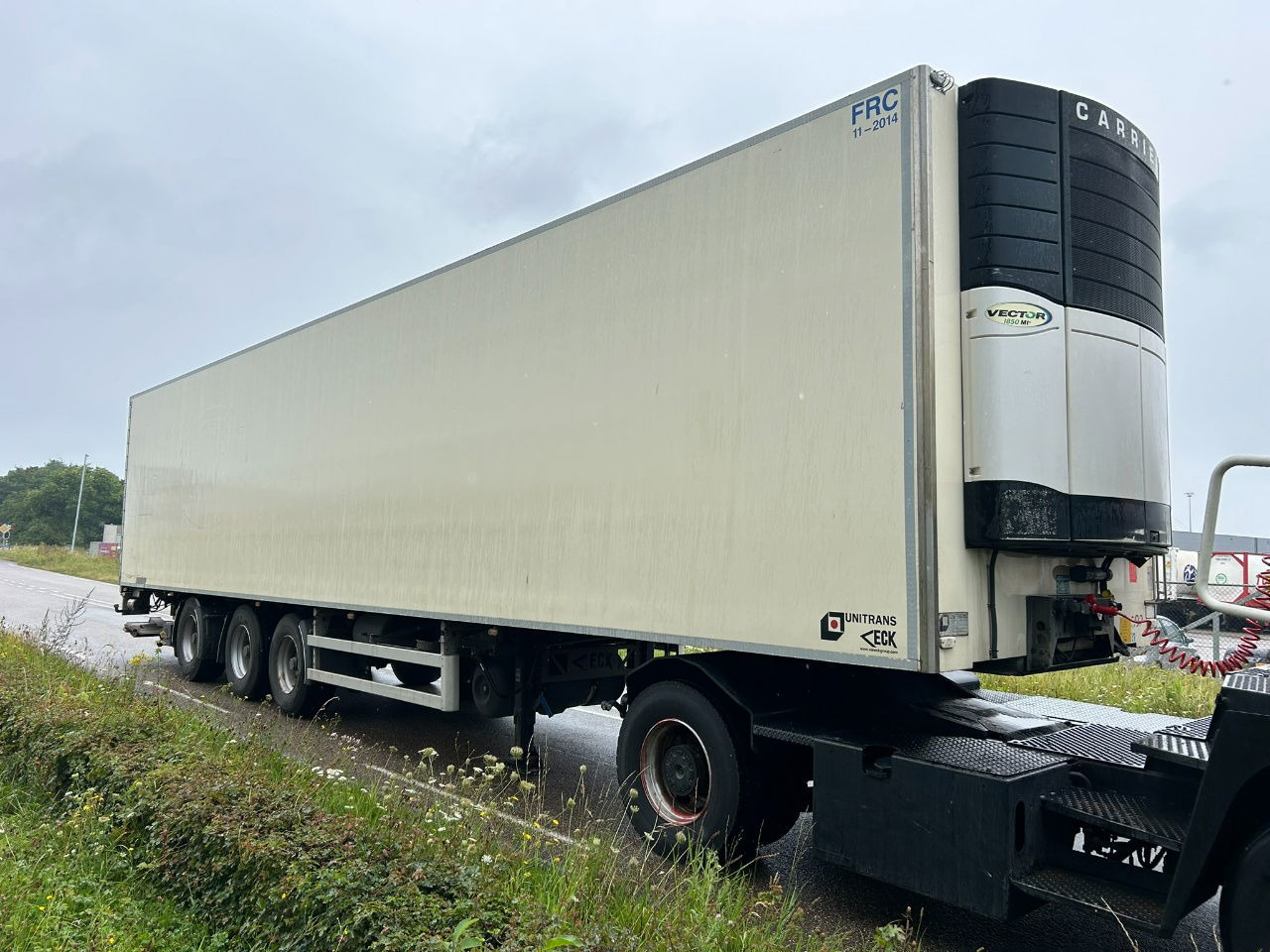 Van Eck Caurrier Vector 1850 / Steering axle / 1340 X 250 B X 265 H - Semi-reboque frigorífico: foto 1 Van Eck Caurrier Vector 1850 / Steering axle / 1340 X 250 B X 265 H - Semi-reboque frigorífico: foto 1