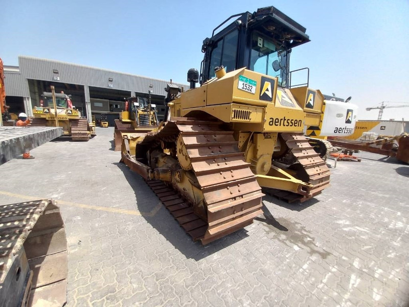 Cat D6R LGP (Abu Dhabi) - Buldôzer: foto 3 Cat D6R LGP (Abu Dhabi) - Buldôzer: foto 3