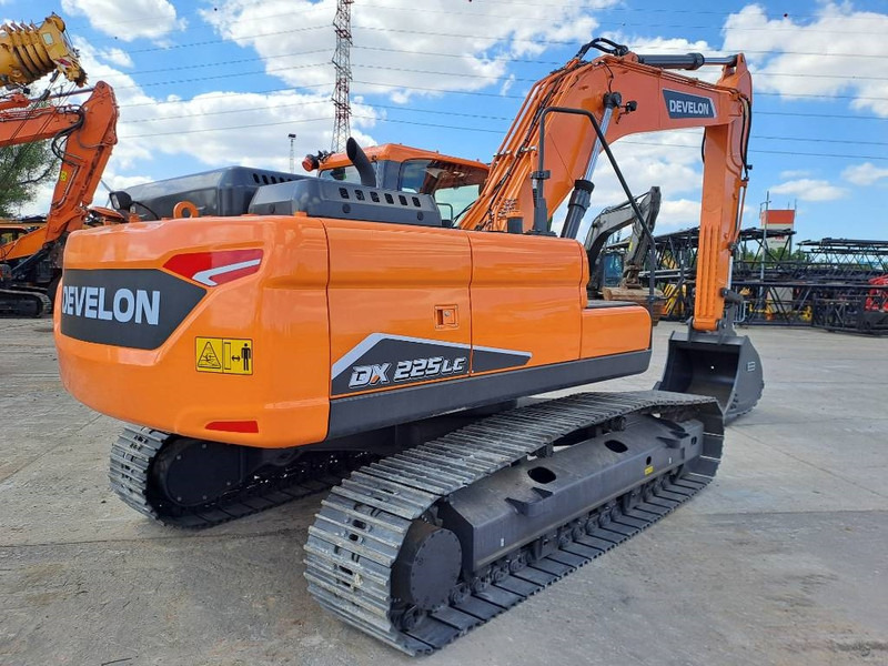 Develon DX 225 LC-7M (UNUSED, mulitple units available) - Escavadora de rastos: foto 4 Develon DX 225 LC-7M (UNUSED, mulitple units available) - Escavadora de rastos: foto 4
