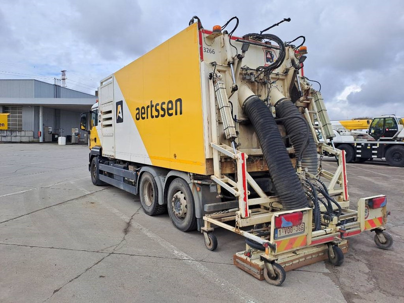 MAN TGS26.360 6x2 BekkerLaGram SV - Varredora urbana: foto 4 MAN TGS26.360 6x2 BekkerLaGram SV - Varredora urbana: foto 4