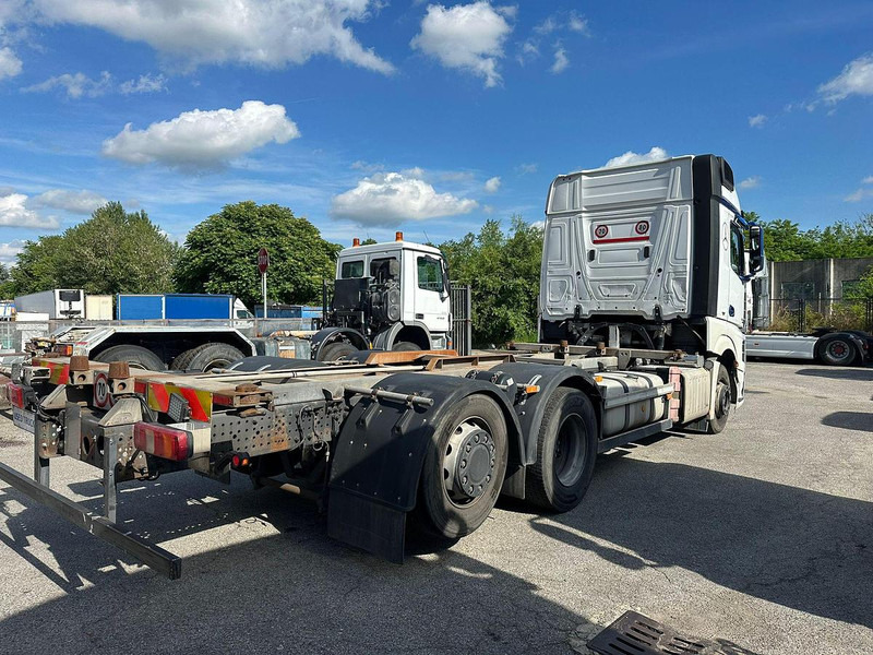 Mercedes-Benz ACTROS 2545 - Camião chassi: foto 3 Mercedes-Benz ACTROS 2545 - Camião chassi: foto 3
