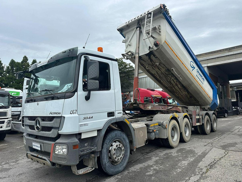 Mercedes-Benz ACTROS 3344 - Tractor: foto 1 Mercedes-Benz ACTROS 3344 - Tractor: foto 1