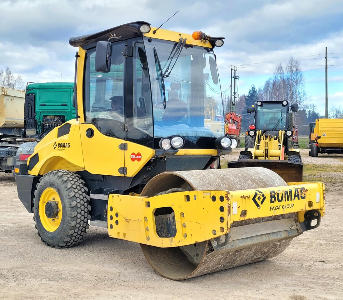 BOMAG BW145D-5 EPA - Rolo: foto 2 BOMAG BW145D-5 EPA - Rolo: foto 2