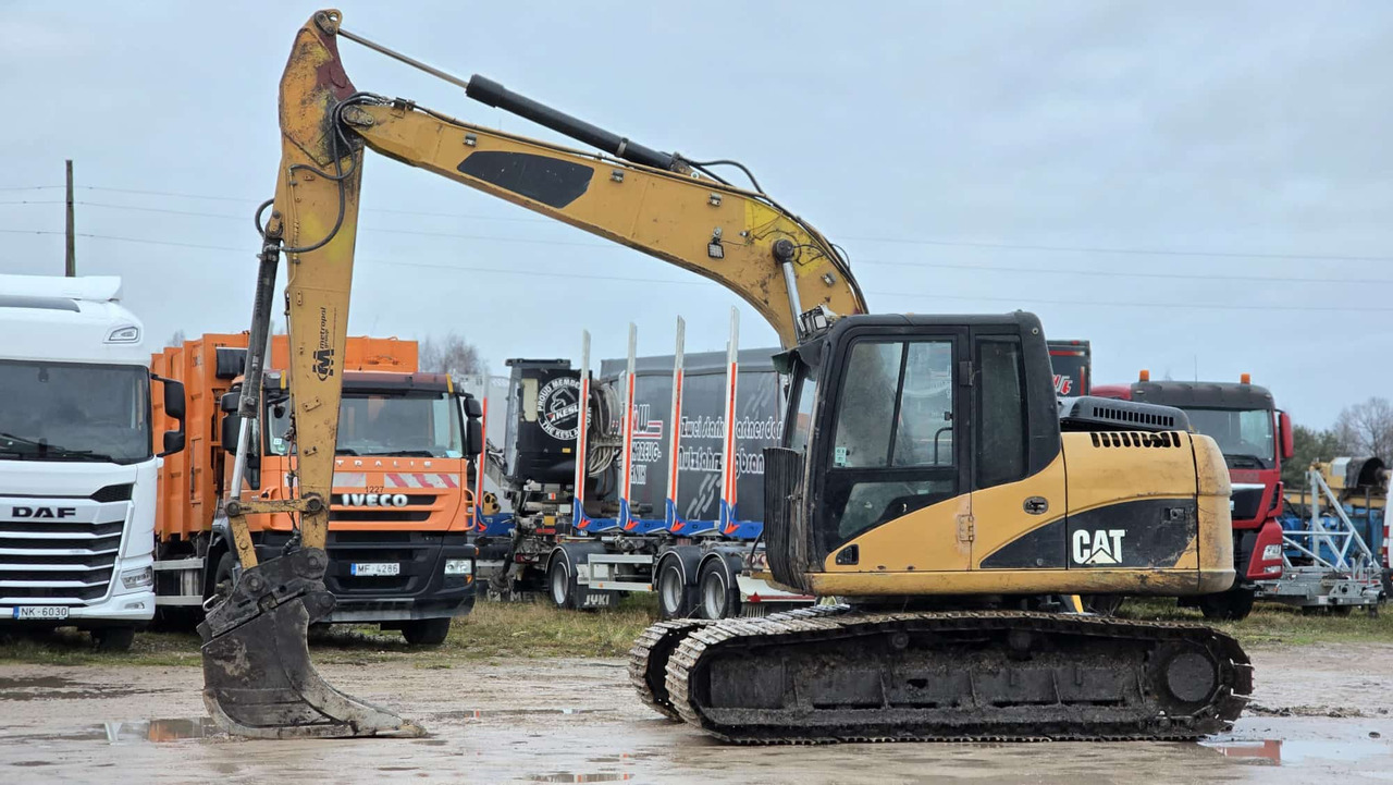 CATERPILLAR 312D - Escavadora de rastos: foto 1 CATERPILLAR 312D - Escavadora de rastos: foto 1