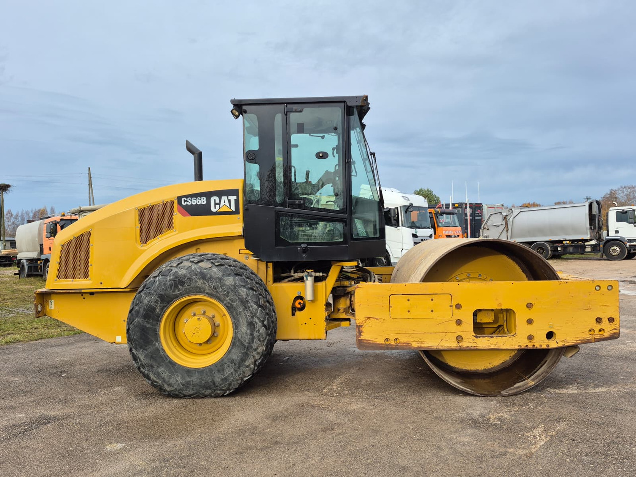 CATERPILLAR CS66B EPA - Rolo: foto 1 CATERPILLAR CS66B EPA - Rolo: foto 1