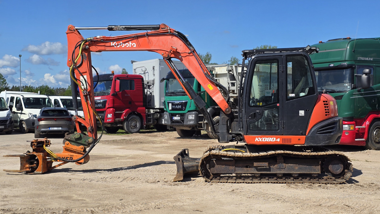 Kubota KX080-4, AXER 540 - Trator florestal: foto 1 Kubota KX080-4, AXER 540 - Trator florestal: foto 1