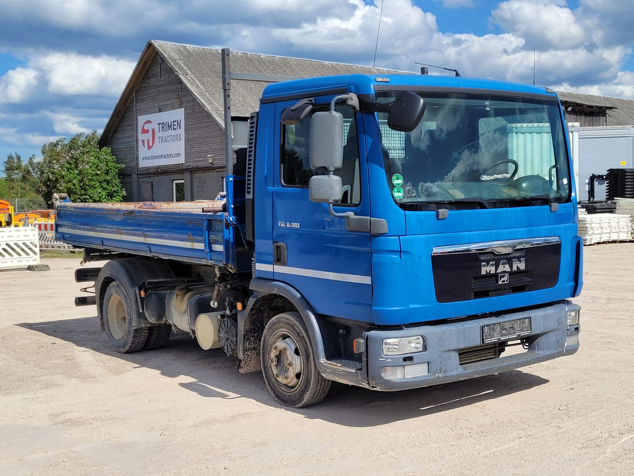 MAN TGL 8.180 - Camião basculante: foto 3 MAN TGL 8.180 - Camião basculante: foto 3