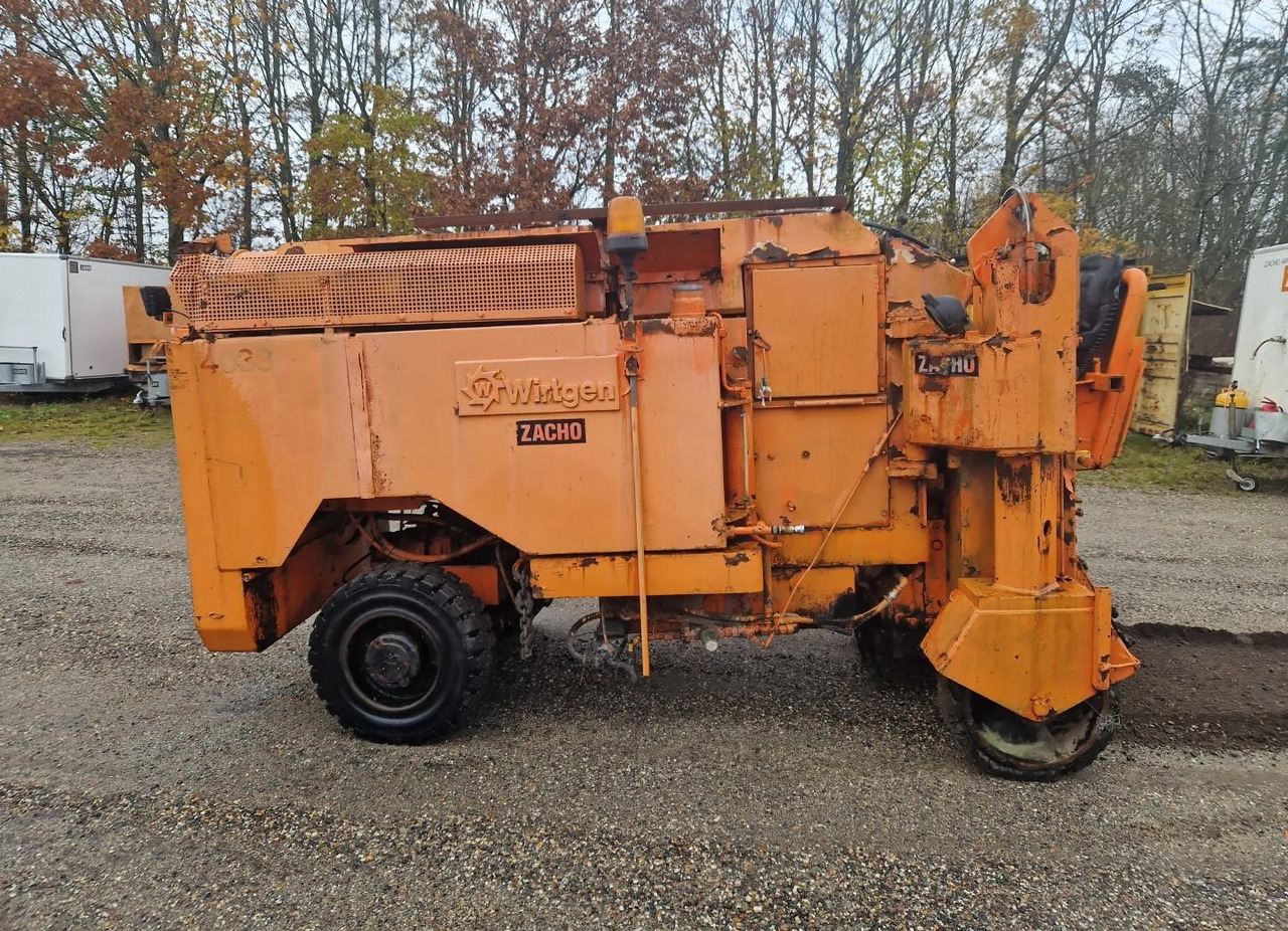 WIRTGEN SF1000C - Aplainadora (Fresadora): foto 3 WIRTGEN SF1000C - Aplainadora (Fresadora): foto 3
