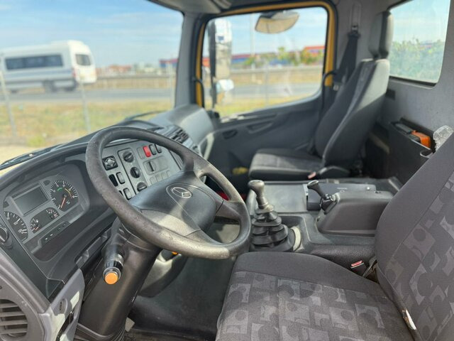 MERCEDES-BENZ Atego 1022 L Pritsche / Klima / Tachograph... - Caminhão reboque: foto 2 MERCEDES-BENZ Atego 1022 L Pritsche / Klima / Tachograph... - Caminhão reboque: foto 2