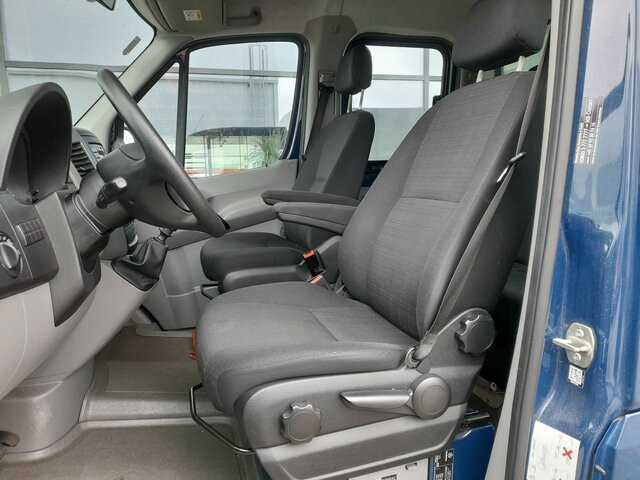 MERCEDES-BENZ Sprinter 316 DOKA 4X4+6 LOCURI+BENA TRANSPORT... - Minibus, Furgão de passageiros: foto 5 MERCEDES-BENZ Sprinter 316 DOKA 4X4+6 LOCURI+BENA TRANSPORT... - Minibus, Furgão de passageiros: foto 5