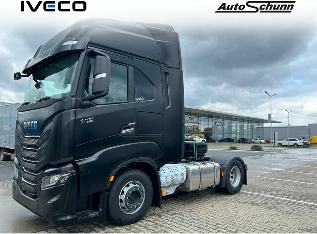 IVECO S-Way AS440S49T/P - AF4T COMFORT+AERO+ LED+NAVI... - Tractor: foto 1 IVECO S-Way AS440S49T/P - AF4T COMFORT+AERO+ LED+NAVI... - Tractor: foto 1