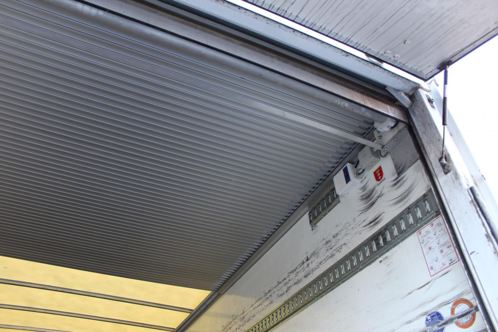 Mercedes-Benz Atego 1224 E6 Klima Laderbordwand AHK - Camião: foto 2 Mercedes-Benz Atego 1224 E6 Klima Laderbordwand AHK - Camião: foto 2