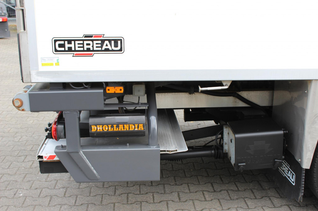 Camião Renault Midlum 220 E5 CS 850 MT   Strom  Tür+LBW  FRC: foto 7