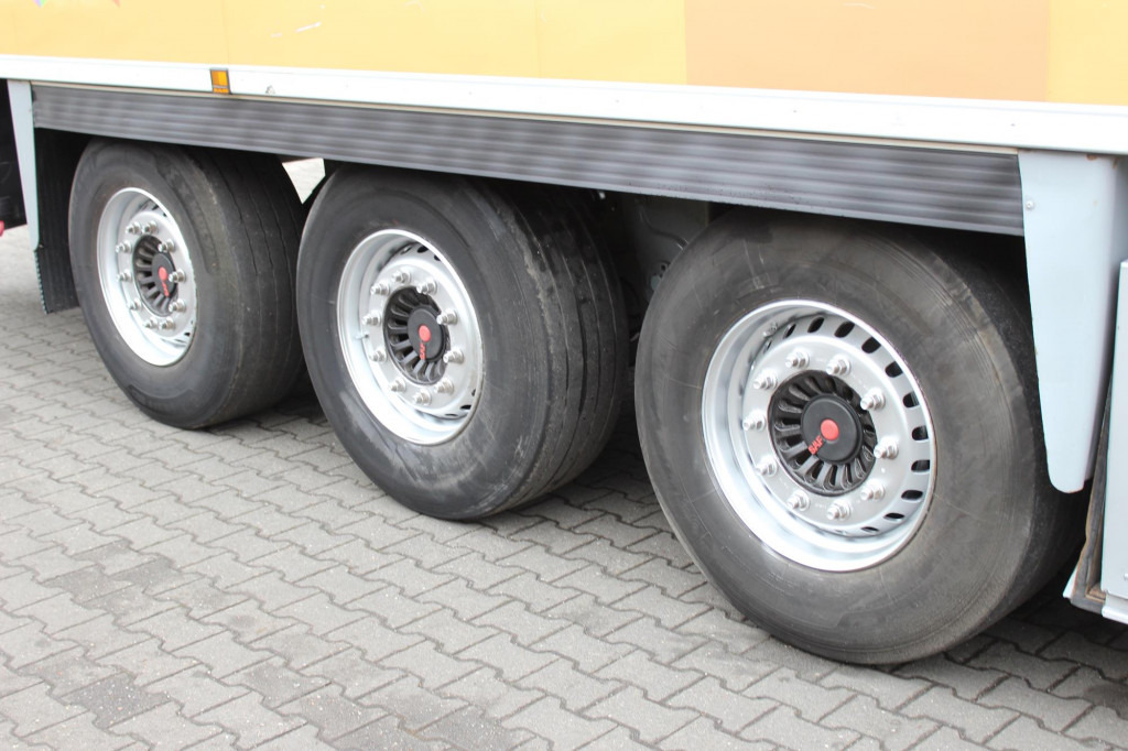 Locação financeira de Chereau CV 1550 Strom 2,65h TW SAF Palletenkasten FRC Chereau CV 1550 Strom 2,65h TW SAF Palletenkasten FRC: foto 6