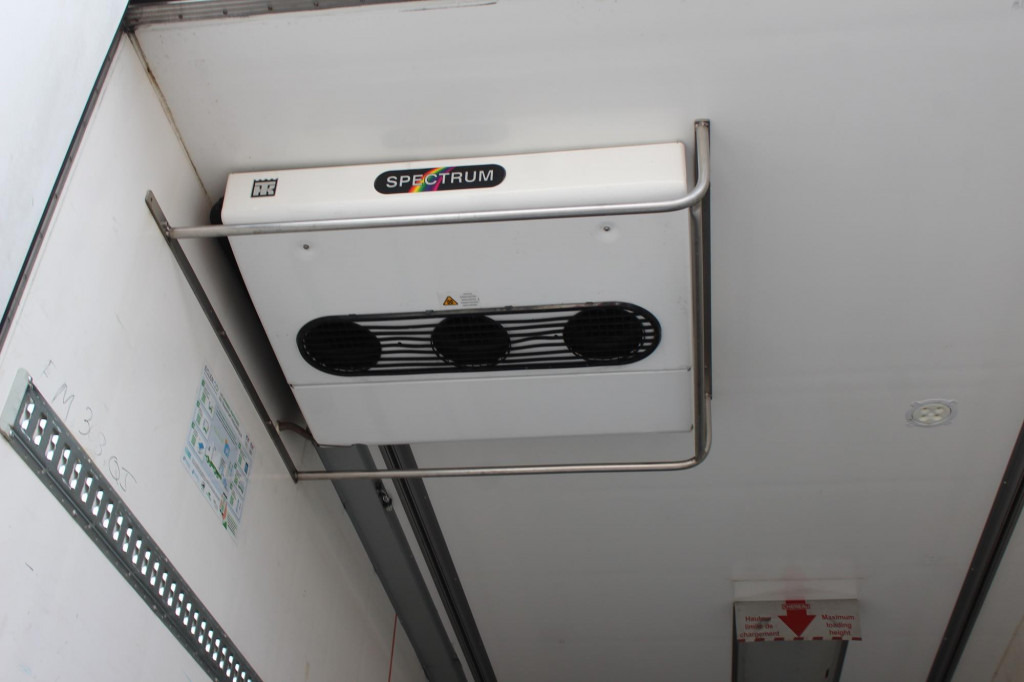 Chereau TK SLXi Spectrum 2,65h Bi-Multi-Temp. TW FRC26 - Semi-reboque frigorífico: foto 3 Chereau TK SLXi Spectrum 2,65h Bi-Multi-Temp. TW FRC26 - Semi-reboque frigorífico: foto 3