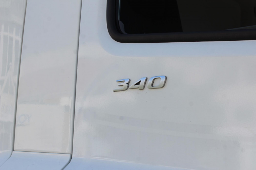 Daf CF 340 E6 Koffer 8,5m Klima LDW Rolltor LBW - Camião furgão: foto 5 Daf CF 340 E6 Koffer 8,5m Klima LDW Rolltor LBW - Camião furgão: foto 5