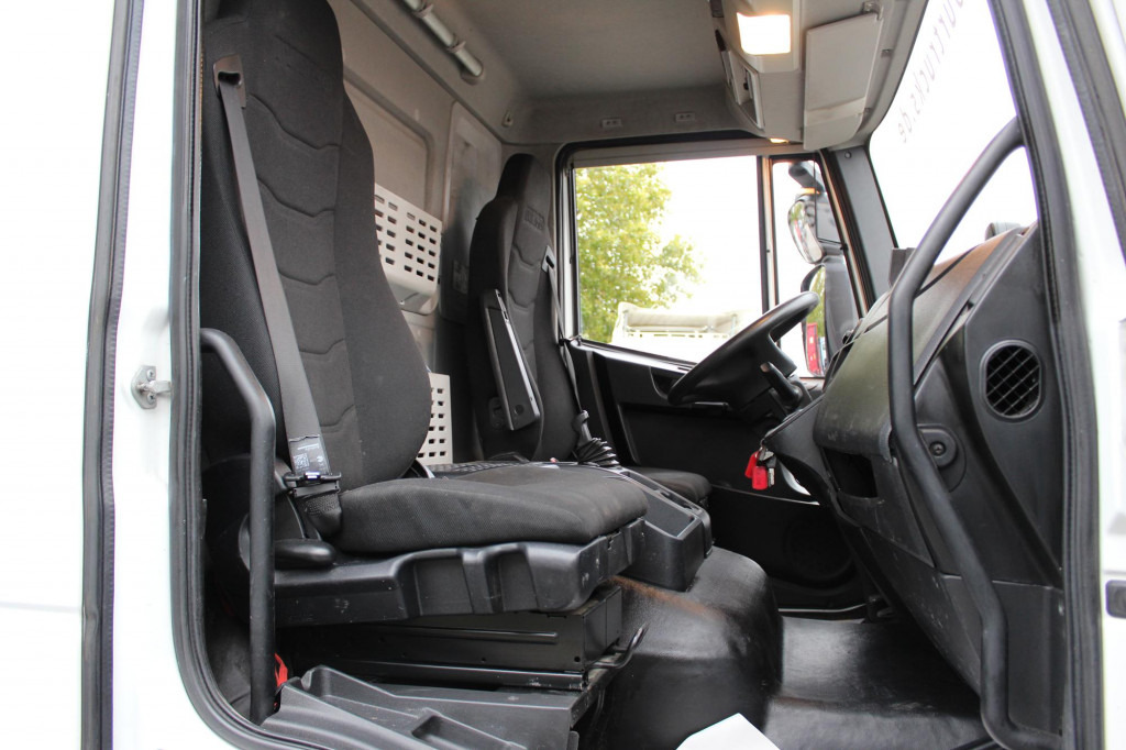 Iveco Eurocargo 190-280 E6 Koffer 8,51m Roltor LBW - Camião furgão: foto 4 Iveco Eurocargo 190-280 E6 Koffer 8,51m Roltor LBW - Camião furgão: foto 4
