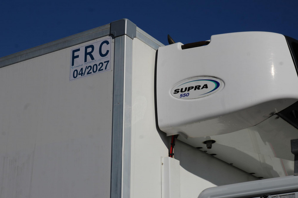 Iveco ML100E19 E6 Carrier Supra 550 Strom FRC 27 - Camião frigorífico: foto 3 Iveco ML100E19 E6 Carrier Supra 550 Strom FRC 27 - Camião frigorífico: foto 3