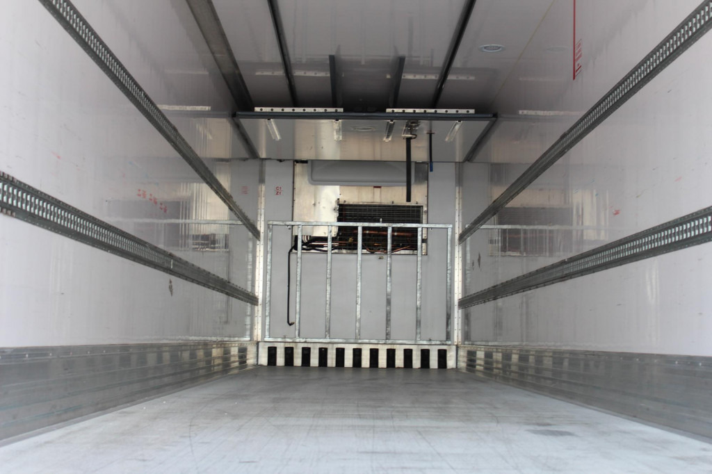 Lamberet TK SLXi Spectrum 2,65h Bi-Multi-Temp. TW LBW - Semi-reboque frigorífico: foto 2 Lamberet TK SLXi Spectrum 2,65h Bi-Multi-Temp. TW LBW - Semi-reboque frigorífico: foto 2