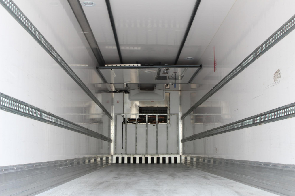 Lamberet TK SLXi Spectrum 2,65h Bi-Multi-Temp. TW LBW - Semi-reboque frigorífico: foto 3 Lamberet TK SLXi Spectrum 2,65h Bi-Multi-Temp. TW LBW - Semi-reboque frigorífico: foto 3