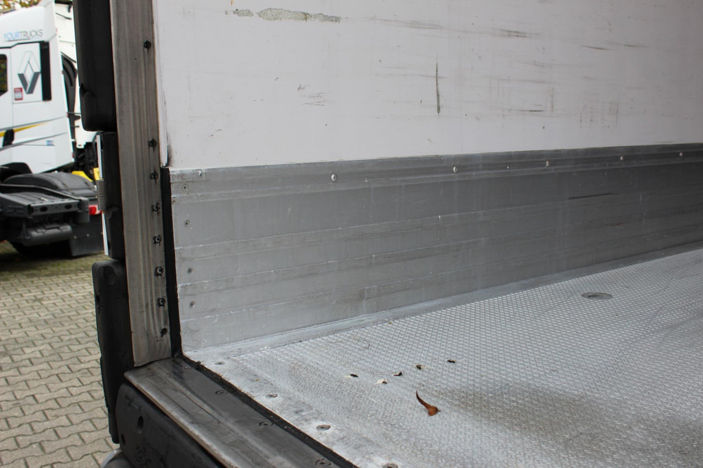 Lamberet TK SLXi Spectrum 2,65h Bi-Multi-Temp. TW LBW - Semi-reboque frigorífico: foto 4 Lamberet TK SLXi Spectrum 2,65h Bi-Multi-Temp. TW LBW - Semi-reboque frigorífico: foto 4