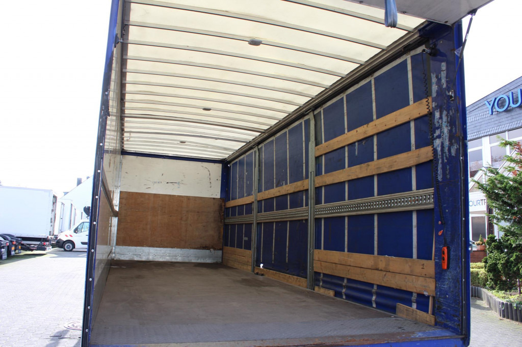 MAN TGL 12.220 Plane-Koffer 7,5 m LBW Klima 199TKm - Camião de lona: foto 2 MAN TGL 12.220 Plane-Koffer 7,5 m LBW Klima 199TKm - Camião de lona: foto 2