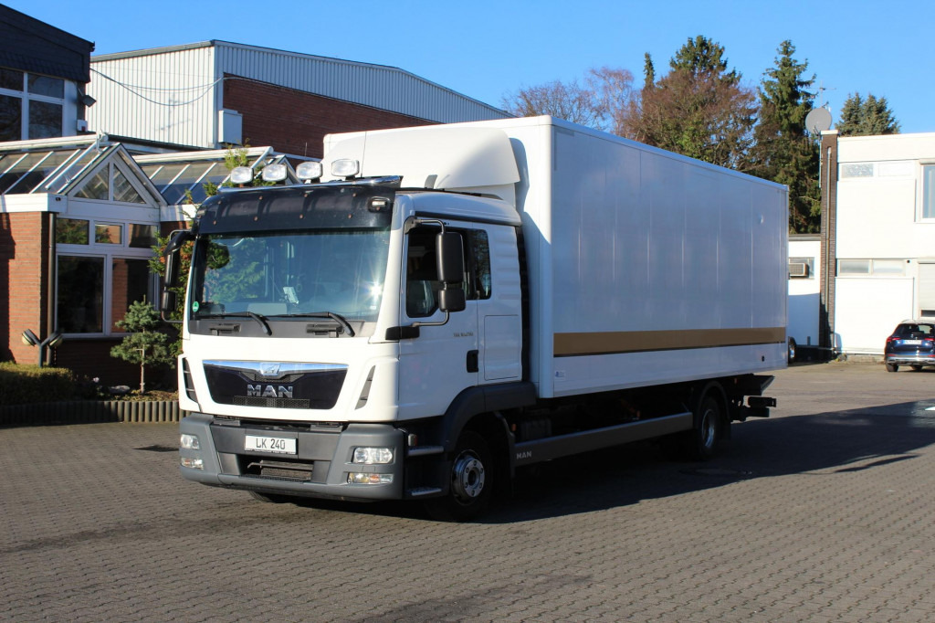 MAN TGL 12.250 Schlafkabine Standheizung Kühlbox LBW - Camião furgão: foto 1 MAN TGL 12.250 Schlafkabine Standheizung Kühlbox LBW - Camião furgão: foto 1