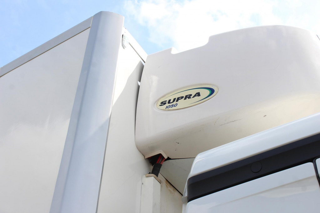 Mercedes-Benz Antos 1827 E6 CS 1050 LBW Seitentur - Camião frigorífico: foto 4 Mercedes-Benz Antos 1827 E6 CS 1050 LBW Seitentur - Camião frigorífico: foto 4