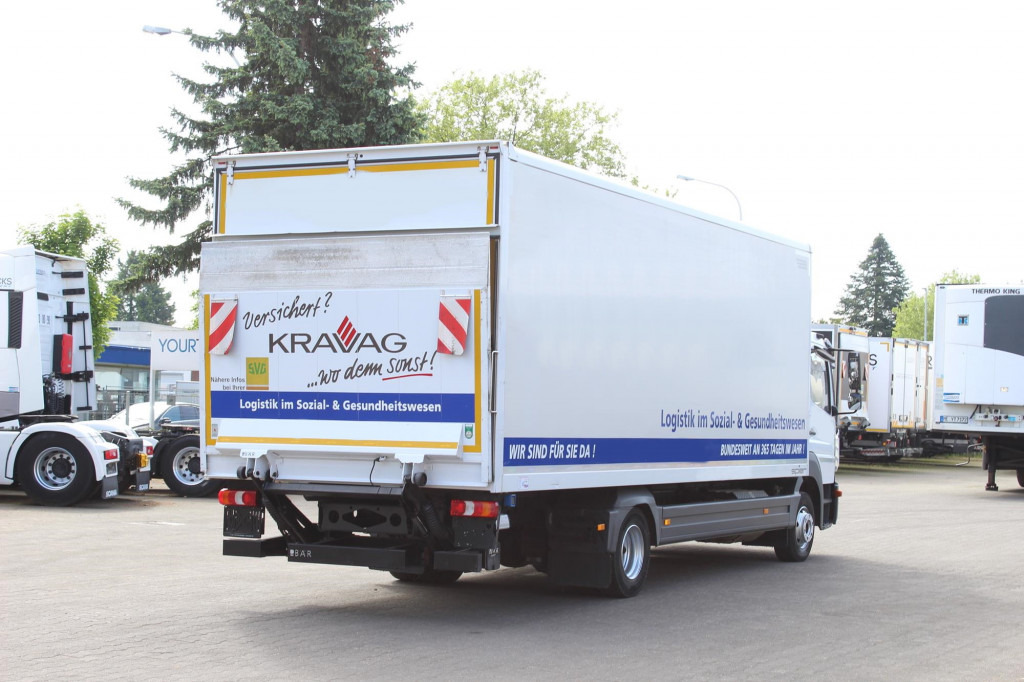 Camião furgão Mercedes-Benz Atego 1221 E6 Koffer Klima LDW Schalter LBW: foto 10 Camião furgão Mercedes-Benz Atego 1221 E6 Koffer Klima LDW Schalter LBW: foto 10
