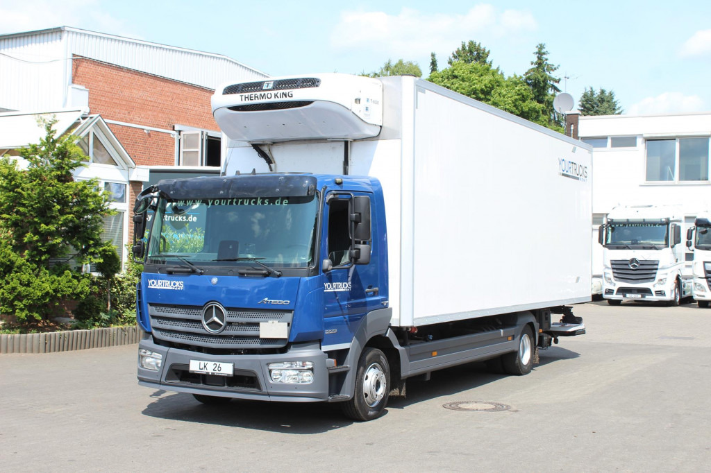Mercedes-Benz Atego 1223 E6 TK T-800 R Strom LBW 298Tkm - Camião frigorífico: foto 1 Mercedes-Benz Atego 1223 E6 TK T-800 R Strom LBW 298Tkm - Camião frigorífico: foto 1