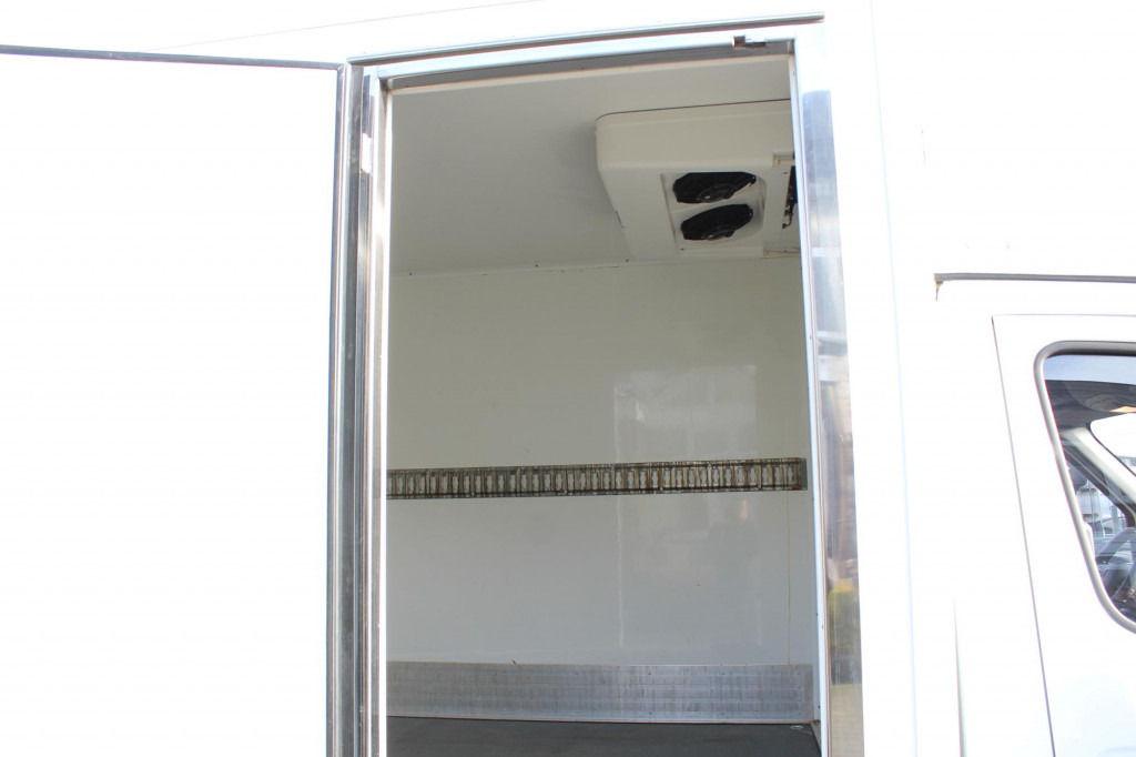 Mercedes-Benz Sprinter 316 TK V-300 MAX Tiefkühlkoffer MIETE - Carrinha frigorífica: foto 3 Mercedes-Benz Sprinter 316 TK V-300 MAX Tiefkühlkoffer MIETE - Carrinha frigorífica: foto 3