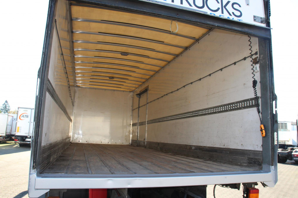 Renault D  280E6 Wide  Koffer  LBW   nur 268Tkm! - Camião furgão: foto 2 Renault D  280E6 Wide  Koffer  LBW   nur 268Tkm! - Camião furgão: foto 2