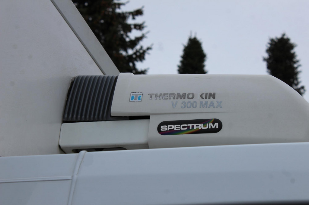 Carrinha frigorífica Renault Master 145 E6 Thermo King 300  Bi-Temp.  GDP: foto 7