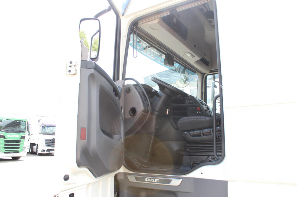 Daf XF 530 Space Cab Retarder ACC LDWS - Tractor: foto 2 Daf XF 530 Space Cab Retarder ACC LDWS - Tractor: foto 2