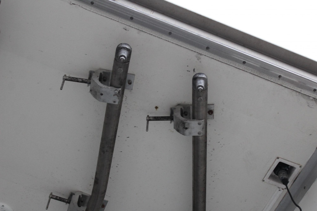 Volvo FE CS 850 Fleisch Meat Viande Strom - Camião frigorífico: foto 4 Volvo FE CS 850 Fleisch Meat Viande Strom - Camião frigorífico: foto 4