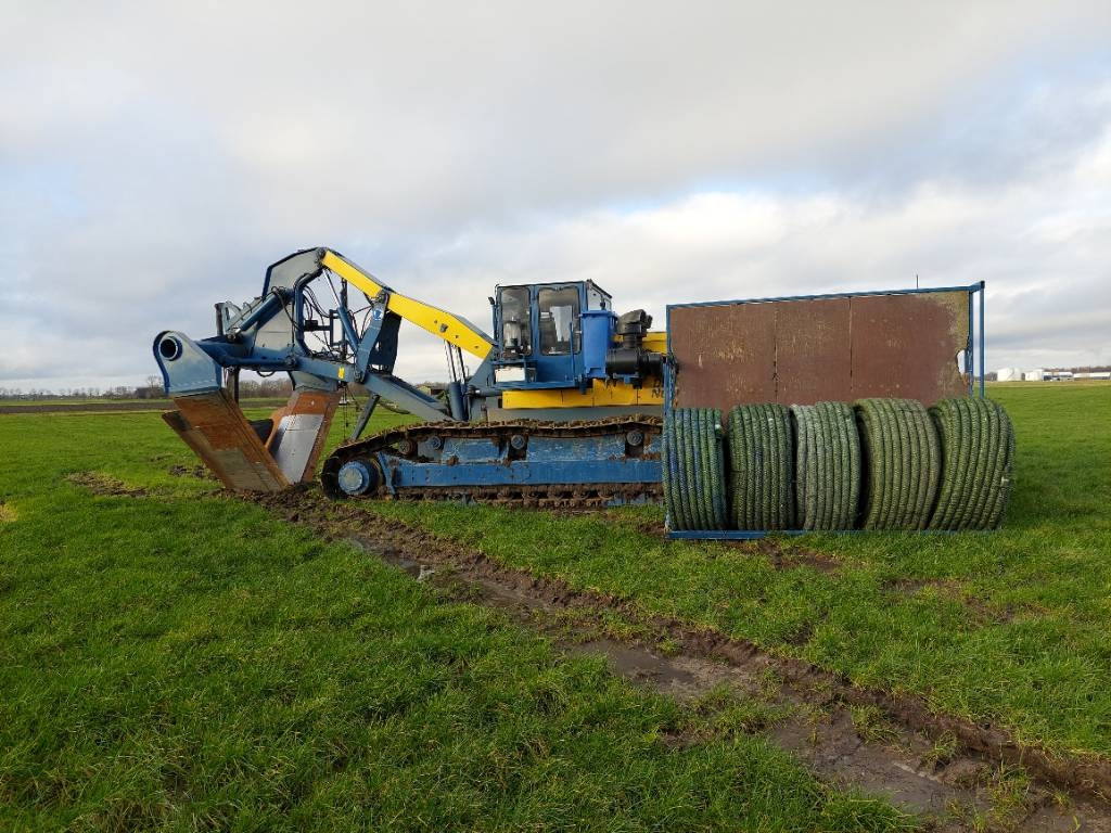 Inter-Drain 2050GP plow - Maquina para lavrar a terra: foto 3 Inter-Drain 2050GP plow - Maquina para lavrar a terra: foto 3