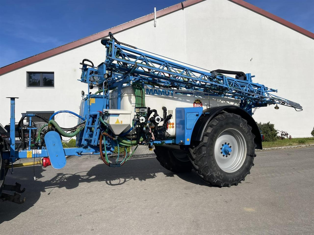 Agrio Mamut 5024 Section Distance Controll Lenkung - Pulverizador de arrastar: foto 1 Agrio Mamut 5024 Section Distance Controll Lenkung - Pulverizador de arrastar: foto 1