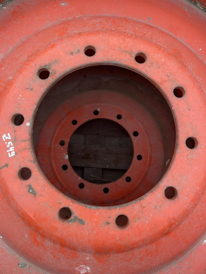 Fendt 16X38 / 10 Loch Felge - Jante: foto 2 Fendt 16X38 / 10 Loch Felge - Jante: foto 2