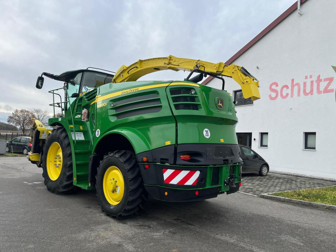 John Deere 8300i Feldhäcksler, Harvestlap, Pickup, Kemper, erst 910 Betriebsstunden, Baujahr 2018 - Picadora de forragem automotriz: foto 3 John Deere 8300i Feldhäcksler, Harvestlap, Pickup, Kemper, erst 910 Betriebsstunden, Baujahr 2018 - Picadora de forragem automotriz: foto 3