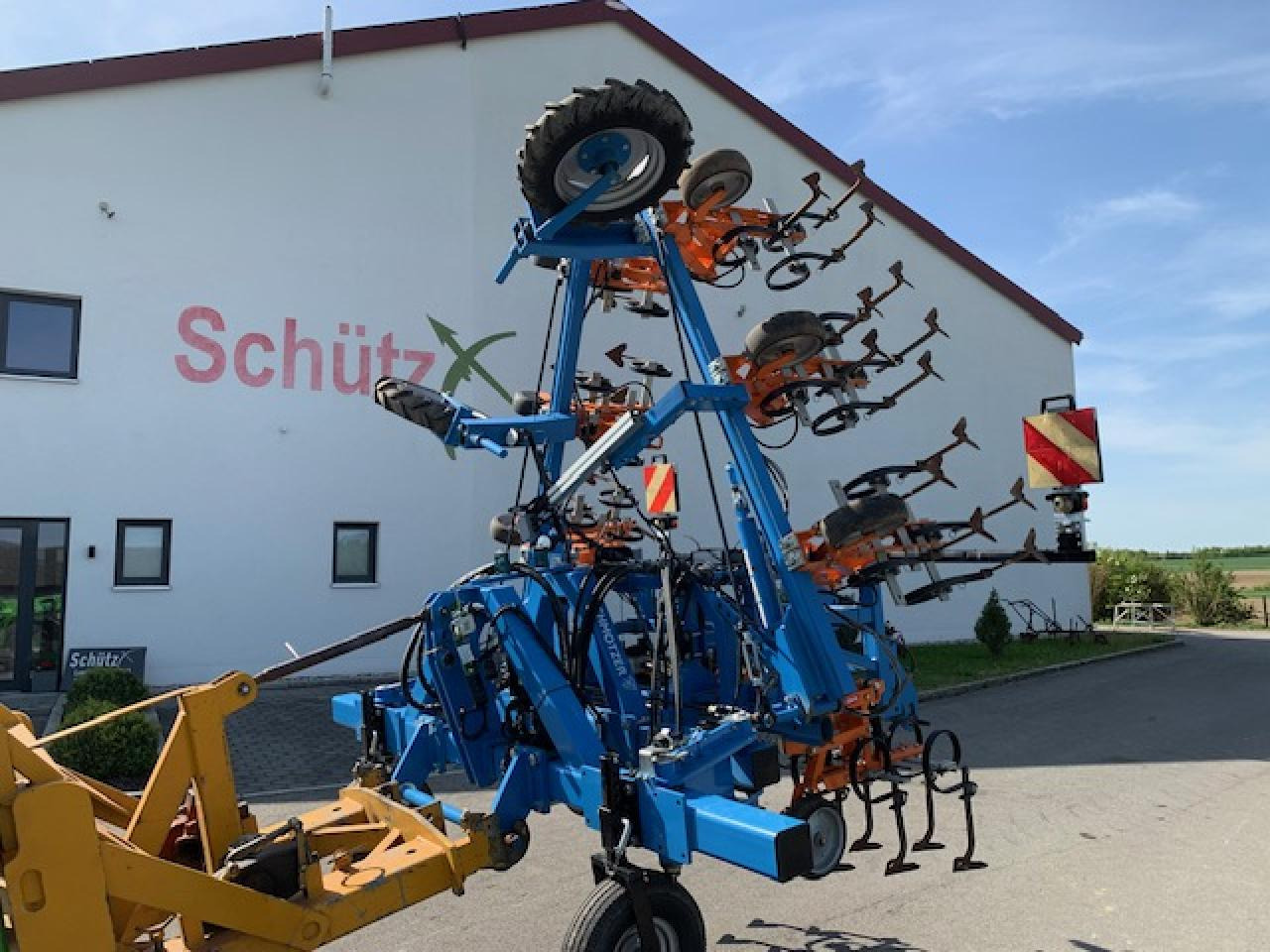Schmotzer 8 - reihig, 75cm, Section Controll mit Verschieberahmen, Schmotzer - Maquina para lavrar a terra: foto 1 Schmotzer 8 - reihig, 75cm, Section Controll mit Verschieberahmen, Schmotzer - Maquina para lavrar a terra: foto 1