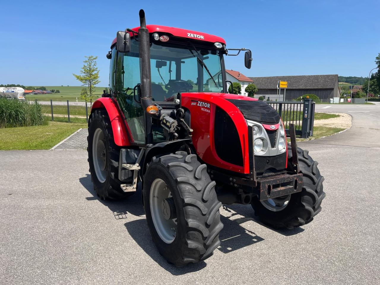 Zetor Proxima 8441, 4980Bh, Klima, - Trator: foto 3 Zetor Proxima 8441, 4980Bh, Klima, - Trator: foto 3