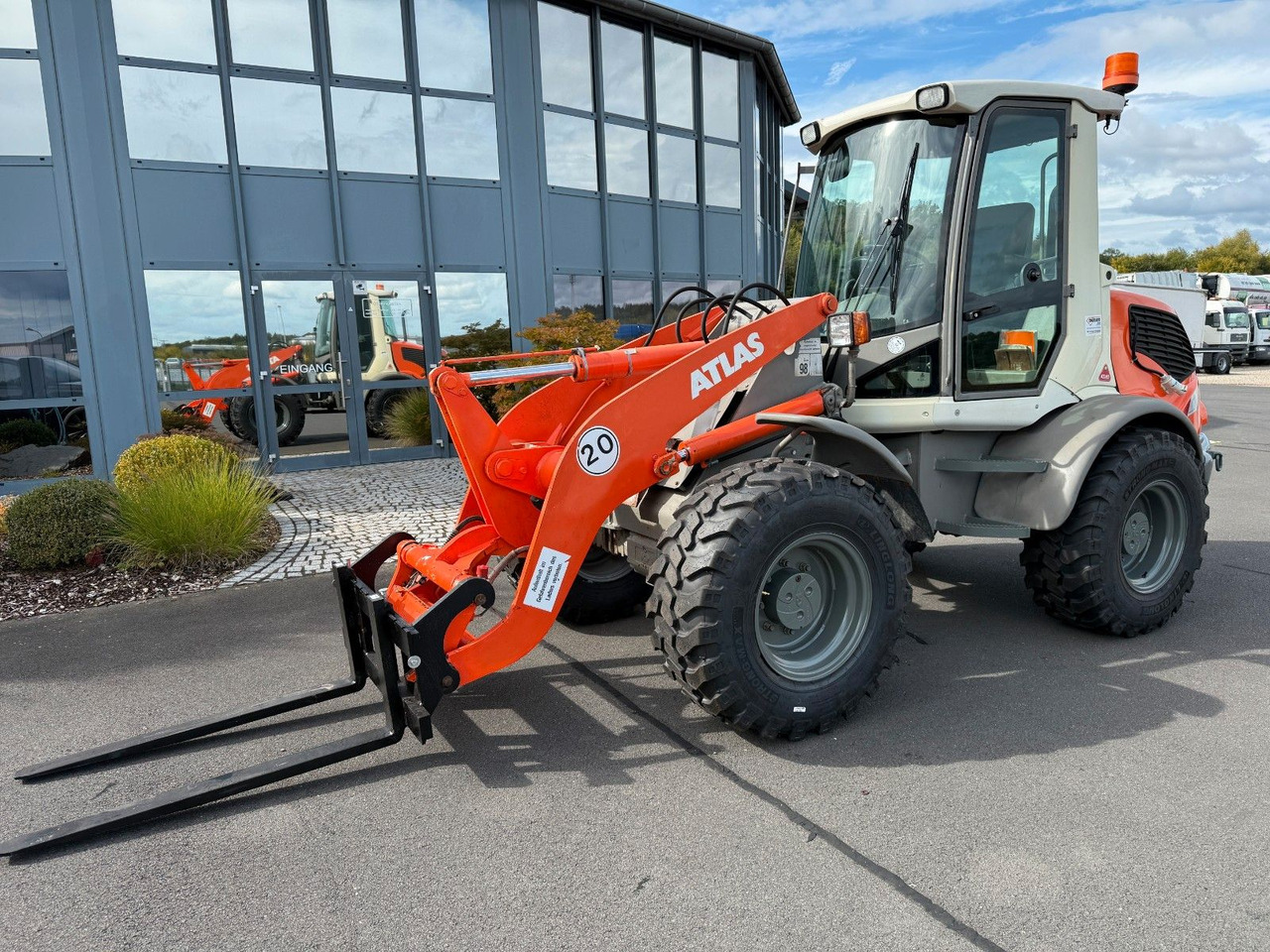 Atlas AR 80 hydr. SW , Palettengabel - Pá carregadora de rodas: foto 3 Atlas AR 80 hydr. SW , Palettengabel - Pá carregadora de rodas: foto 3