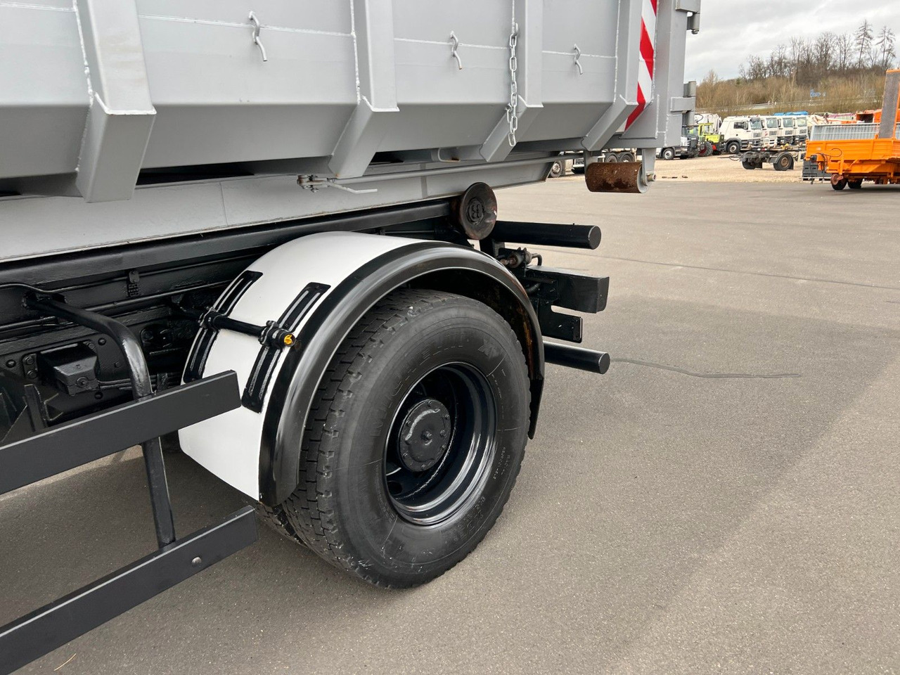 Iveco Magirus Turbo 160-30 AH - Oldtimer- V 8 - Motor Iveco Magirus Turbo 160-30 AH - Oldtimer- V 8 - Motor - Camião polibenne: foto 4 Iveco Magirus Turbo 160-30 AH - Oldtimer- V 8 - Motor Iveco Magirus Turbo 160-30 AH - Oldtimer- V 8 - Motor - Camião polibenne: foto 4
