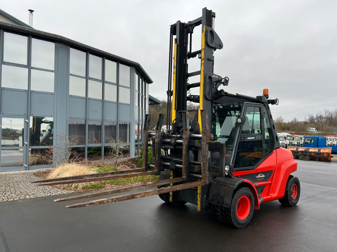 Linde H 80-900 EVO Linde H 80-900 EVO - Empilhador a diesel: foto 1 Linde H 80-900 EVO Linde H 80-900 EVO - Empilhador a diesel: foto 1