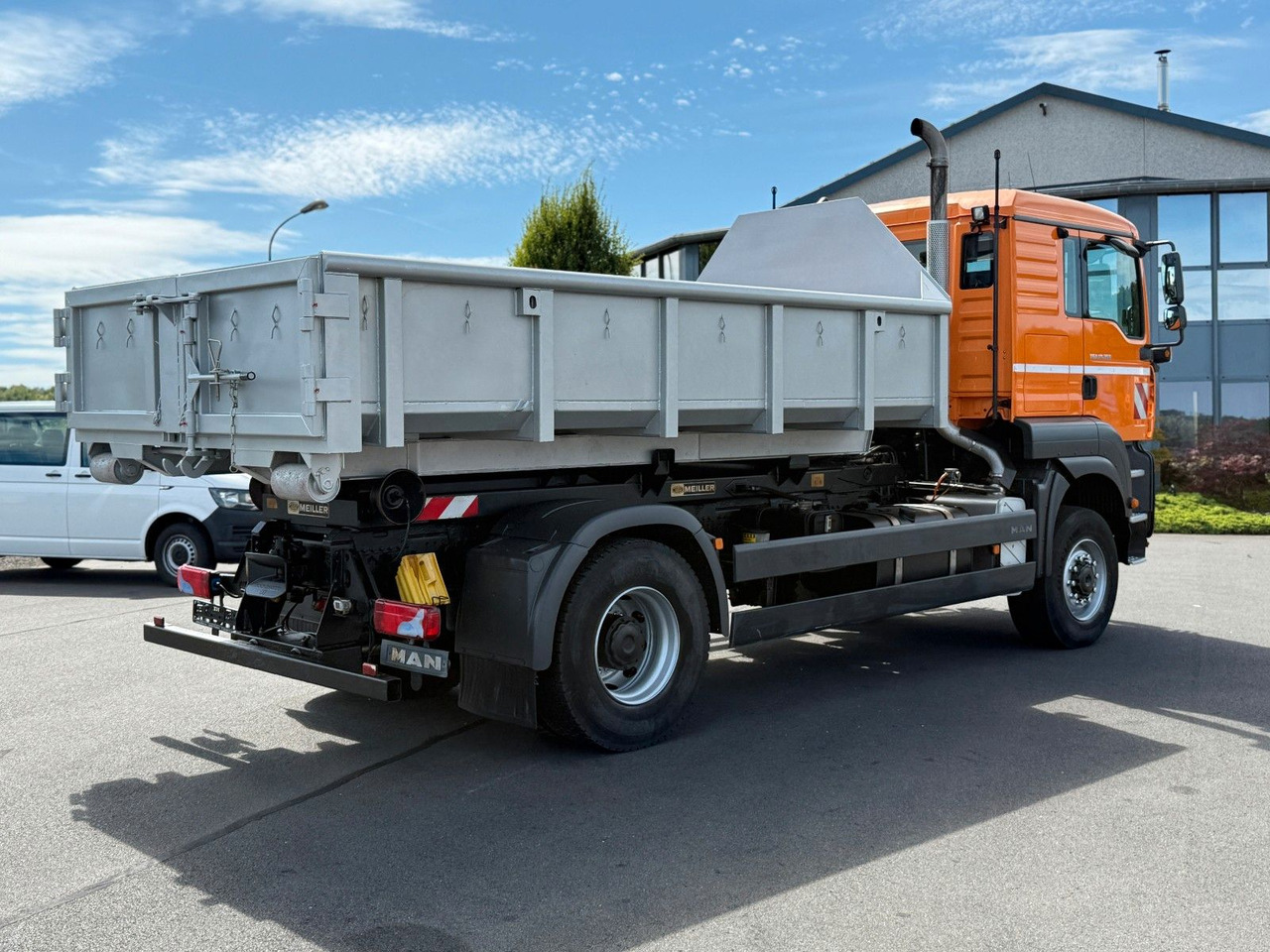 MAN TGA 18.350 4x4 Meiler Abroller RK 14.45 Winterd. - Camião polibenne: foto 3 MAN TGA 18.350 4x4 Meiler Abroller RK 14.45 Winterd. - Camião polibenne: foto 3