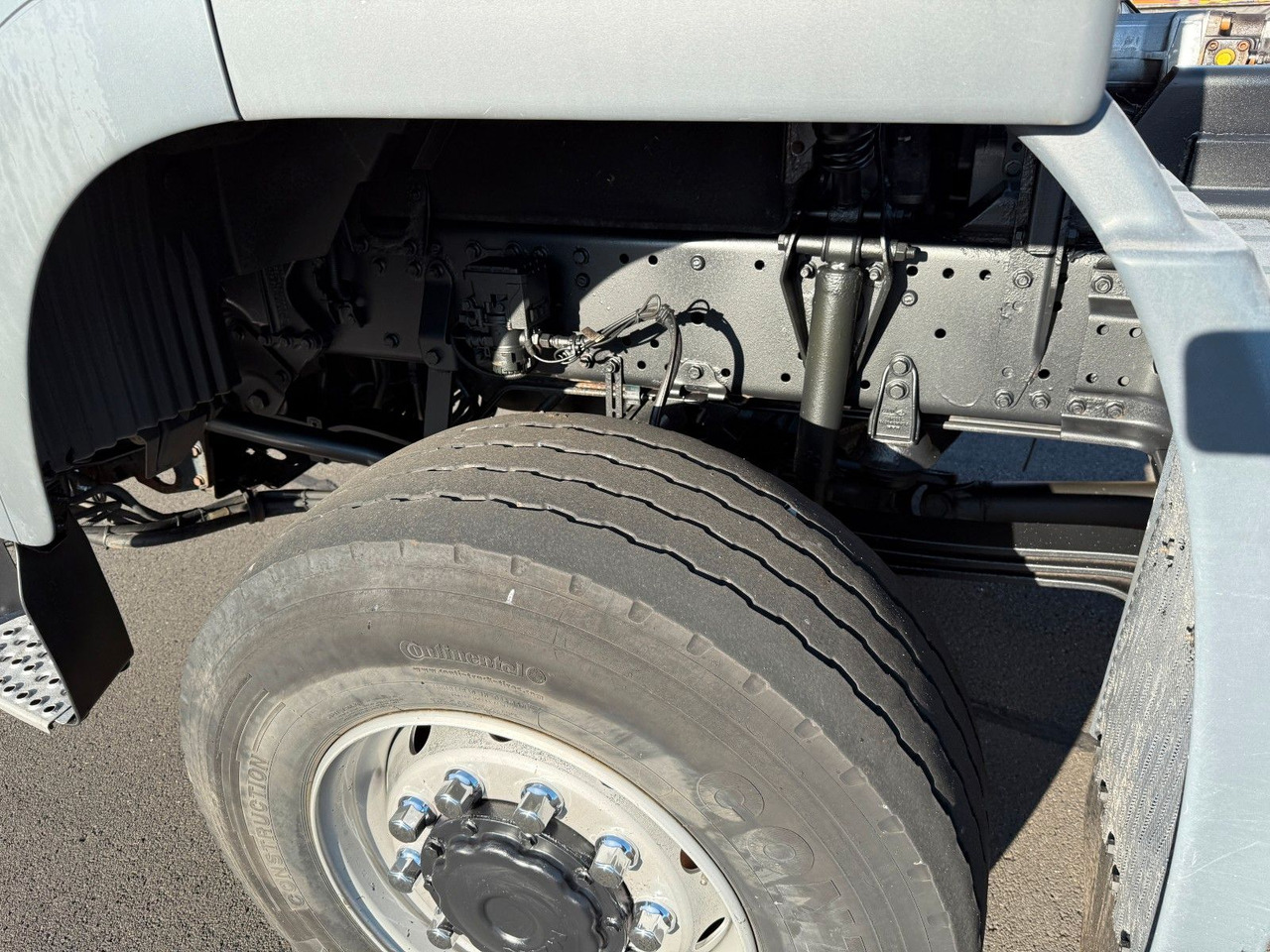 MAN TGS 18.360 4x4 Winterdienst Meiller Abroller - Camião polibenne: foto 5 MAN TGS 18.360 4x4 Winterdienst Meiller Abroller - Camião polibenne: foto 5