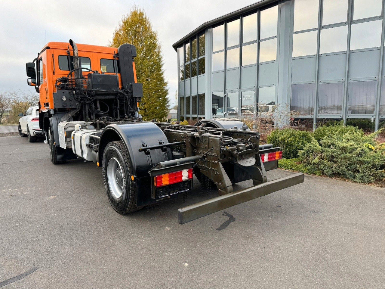 Mercedes-Benz Actros 2036 4x4 Meiler Kipper Winterdienst Euro5 Mercedes-Benz Actros 2036 4x4 Meiller Kipper Winterdienst E 5 - Camião basculante: foto 2 Mercedes-Benz Actros 2036 4x4 Meiler Kipper Winterdienst Euro5 Mercedes-Benz Actros 2036 4x4 Meiller Kipper Winterdienst E 5 - Camião basculante: foto 2